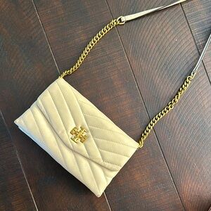 Tory Burch Cream Quilted Leather Crossbody with Gold Chain